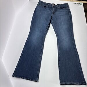 Women's Size 12 Levi Strauss & Co. Signature Mid Rise Bootcut Blue Denim Jeans